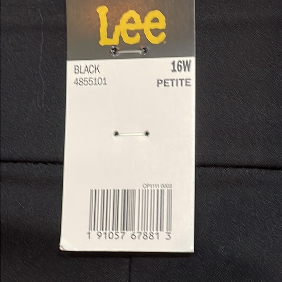 Lee Women Size 16W Petite Black Trousers Pant Stretch NWT Non-Binding Wa… - Picture 2 of 15